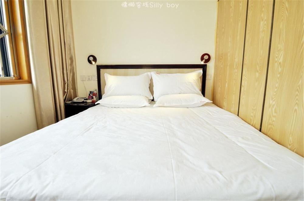 Renli Hotel Chengdu Exterior photo