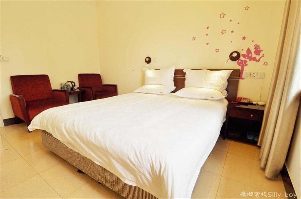 Renli Hotel Chengdu Exterior photo