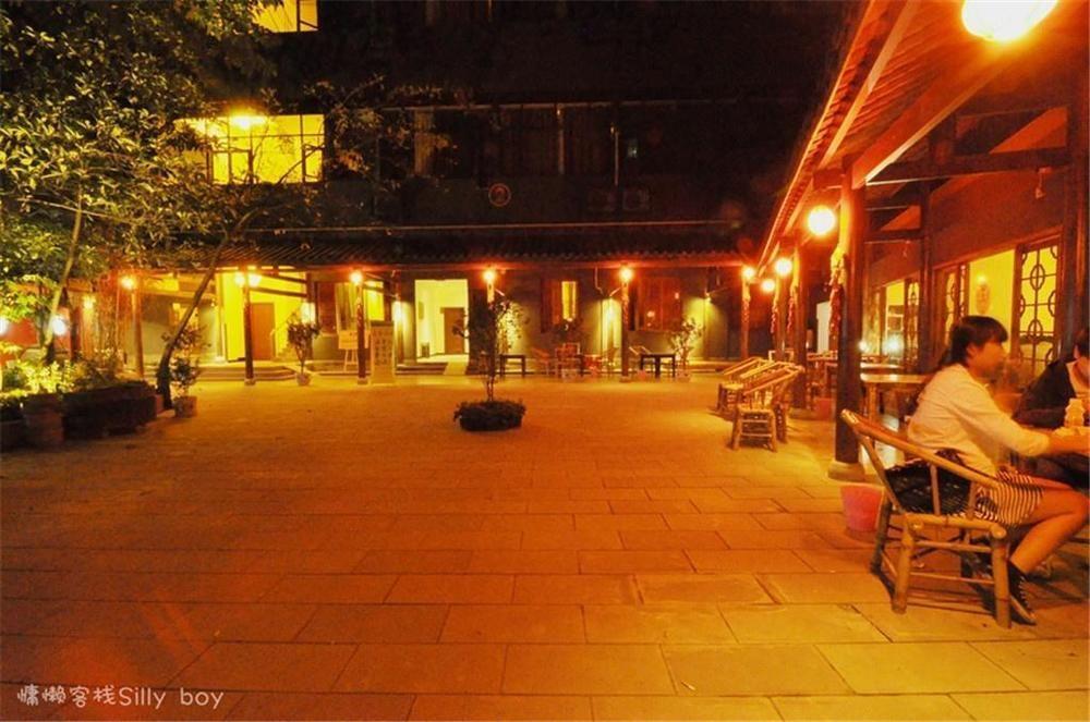 Renli Hotel Chengdu Exterior photo
