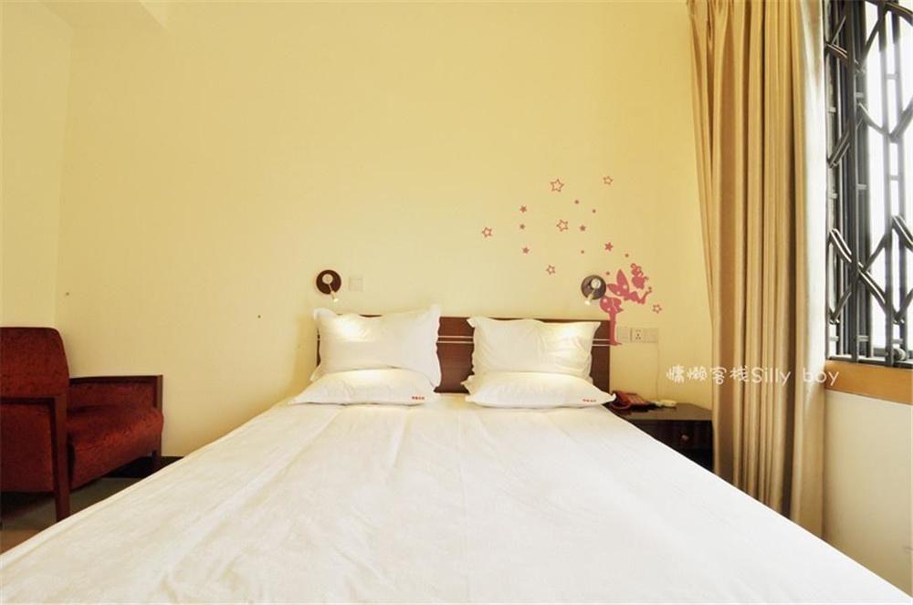 Renli Hotel Chengdu Exterior photo